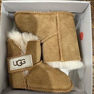 Brand New, Never Worn Chestnut Baby Uggs